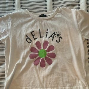 Delia’s top